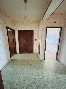 Foto Appartamento a Tuscania di 79 m² con 5 locali in vendita