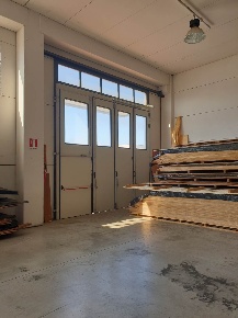Foto Capannone industriale a Signa Centro di 630 m² con 2 locali in vendita