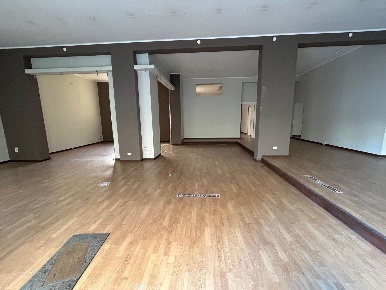 Foto Negozio a Palermo Libertà - Villabianca di 276 m² con 1 locali