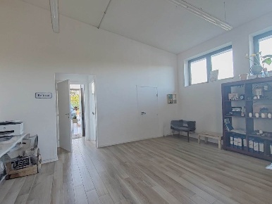 Foto Laboratorio a Monterotondo Santa Maria, San Martino di 115 m²