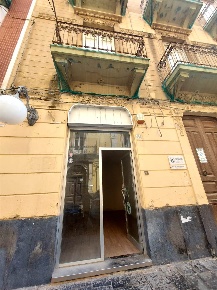 Foto Negozio a Augusta Centro di 84 m² in vendita