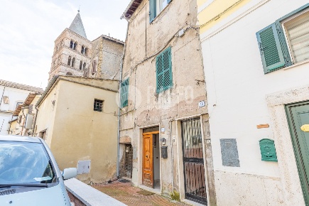 Foto Appartamento in Piazza Domenico Tani 11, Tivoli Centro Storico