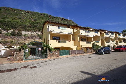 Foto Appartamento in Via Frigiano, Castelsardo di 80 m² con 3 locali