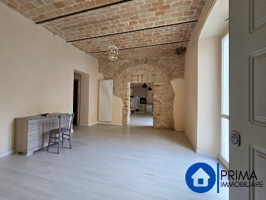Foto Appartamento in Via Carrara, Terni Centro Storico di 111 m² in vendita