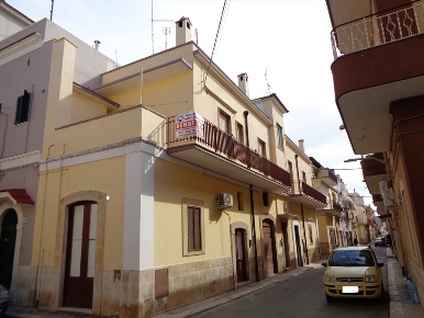 Foto Casa indipendente in VIA ETTORE FIERAMOSCA, Palo del Colle Centro