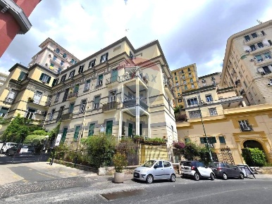 Foto Appartamento a Napoli Vomero di 50 m² con 3 locali in vendita