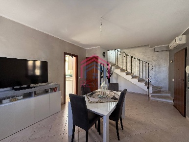 Foto Villa bifamiliare in via taglio delle cinaque miglia, Nettuno di 80 m²