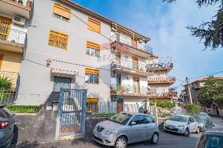 Foto Appartamento in Via del Mandorlo, Misterbianco Centro di 95 m²