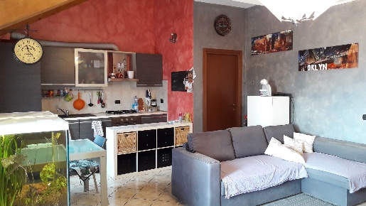 Foto Appartamento in Via Marconi, Roncello di 100 m² con 3 locali