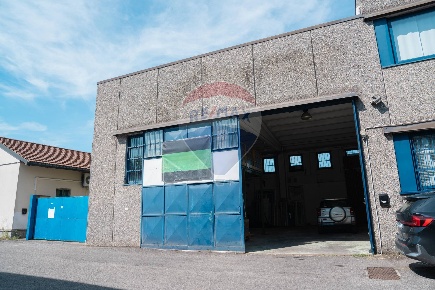Foto Capannone industriale in Via Vincenzo Monti, Rho Mazzo - Pantanedo