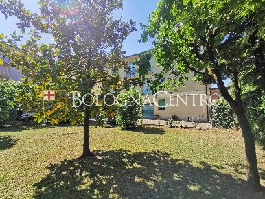 Foto Appartamento in Via Goldoni, Anzola dell'Emilia Centro di 209 m²