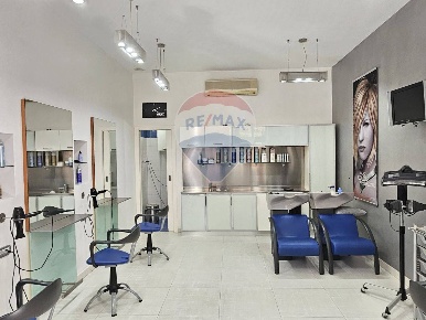 Foto Negozio in Via Calata san Vito, Salerno Fratte - Matierno di 44 m²