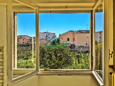 Foto Appartamento in Via Giaiette, Diano Marina Centro di 80 m² in vendita