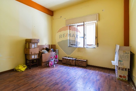 Foto Appartamento in Via Cavour, Misterbianco Centro di 85 m² con 5 locali