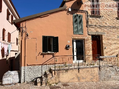 Foto Case semi ndipendenti in via cavour, Castel di Lama di 105 m²