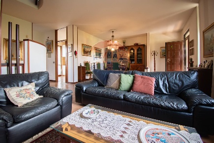 Foto Villa unifamiliare in Via Armando Diaz, San Zeno Naviglio Centro