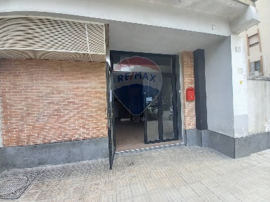 Foto Locale commerciale in Piazza Cattaneo, Caserta Corso Trieste di 45 m²