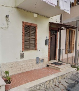Foto Appartamento in Via Monte Marino 96, Riano Centro di 130 m² in vendita