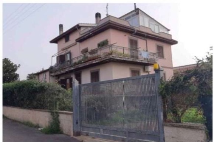 Foto Appartamento in Via Rocca Priora 17, Ardea Nuova Florida di 143 m²