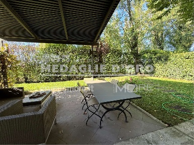 Foto Villa unifamiliare in Località Freto, Modena Madonnina - Tre Olmi