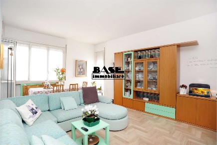 Foto Appartamento a Como di 120 m² con 4 locali in vendita