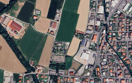 Foto Magazzino in Via Marzabotto, Pontoglio di 590 m² con 1 locali