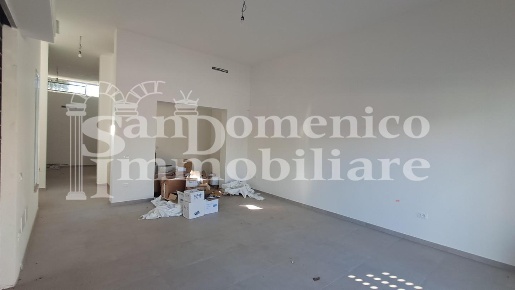 Foto Locale commerciale a Pisa Riglione - Oratoio di 72 m² con 3 locali