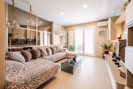 Foto Appartamento a Reggio nell'Emilia Mirabello di 135 m² con 5 locali