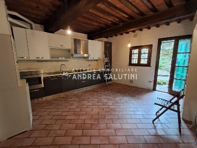 Foto Appartamento a Vicopisano Centro di 60 m² con 3 locali in vendita
