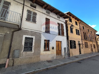 Foto Casa indipendente in vittorio emanuele II, Riva presso Chieri Centro