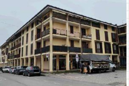 Foto Appartamento in Via Cavour, Grezzago di 103 m² con 3 locali in vendita