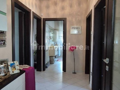 Foto Villa bifamiliare in via goisuè Carducci, Faenza di 188 m² in vendita