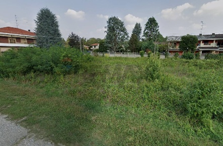 Foto Terreno residenziale in via Tiepolo, Magnago Centro di 1500 m²