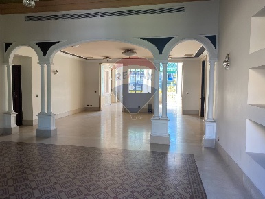 Foto Locale commerciale in corso italia, Catania Corso Italia - Europa