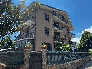 Foto Appartamento a Monteforte Irpino Centro di 135 m² con 4 locali