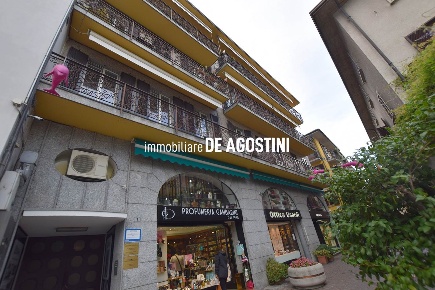 Foto Appartamento in Corso Cavour, Arona Centro di 65 m² con 2 locali