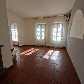 Foto Case semi ndipendenti a Prato La Macine di 240 m² con 10 locali