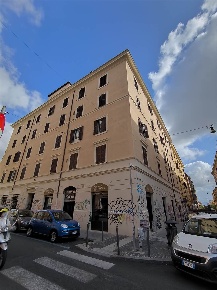 Foto Loft in VIA DEGLI EQUI 73, Roma San Lorenzo di 110 m² con 6 locali