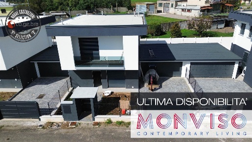 Foto Villa unifamiliare in Via Monviso, Rovello Porro di 134 m² in vendita