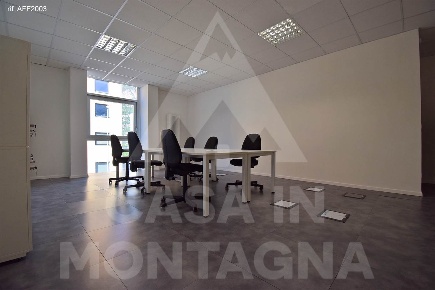 Foto Ufficio a Laives di 62 m² con 1 locali in affitto