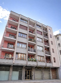 Foto Appartamento in Via Gorizia, Sondrio Centro di 95 m² con 5 locali
