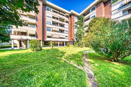 Foto Appartamento in Corso Telesio 15, Torino Parella di 62 m² con 2 locali