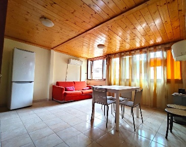 Foto Casa indipendente in ROSSINI, San Severo di 199 m² con 8 locali