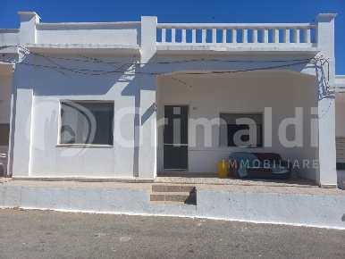 Foto Casa indipendente in Via Giannipero 5, Alliste Capilungo di 90 m²