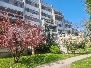 Foto Appartamento in Viale Abruzzi 6, Peschiera Borromeo di 59 m²