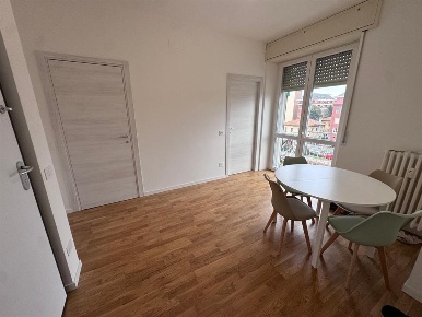 Foto Appartamento in Via Famagosta, Milano Famagosta di 45 m² con 2 locali