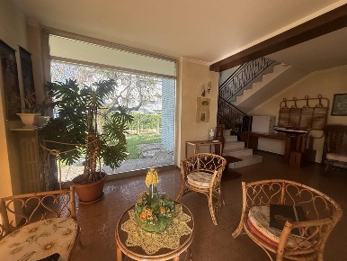 Foto Villa unifamiliare in VIA TRIESTE, Telgate di 1650 m² con 5 locali