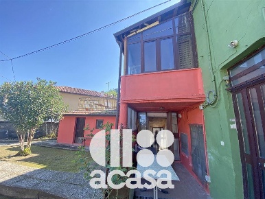 Foto Appartamento a Mercato Saraceno di 179 m² con 6 locali in vendita