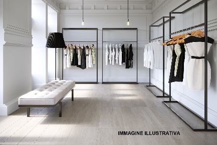 Foto Attività commerciale in via Roma 100, Prato Soccorso di 160 m²