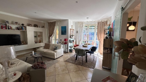 Foto Appartamento a Lucca San Marco - Acquacalda di 120 m² con 5 locali